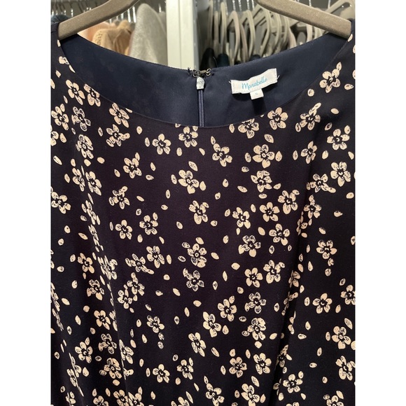 Short Sleeve Floral Jumpsuit with Tapered Legs and Elasticized Waist. - Picture 2 of 10